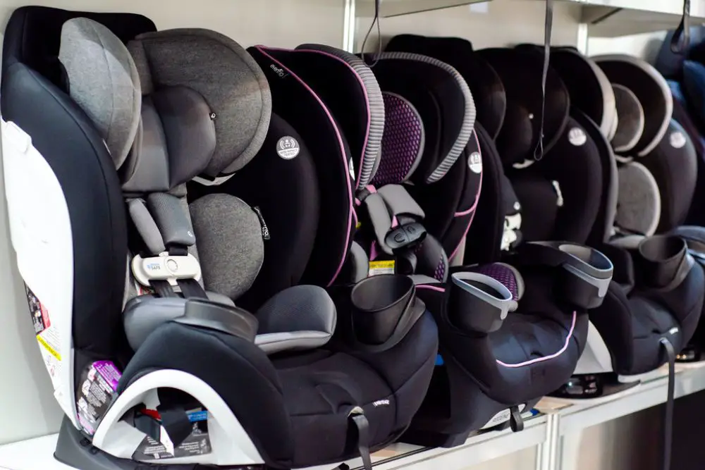 7 Best Graco Infant Car Seats Reviews In 2024 [With FAQs]