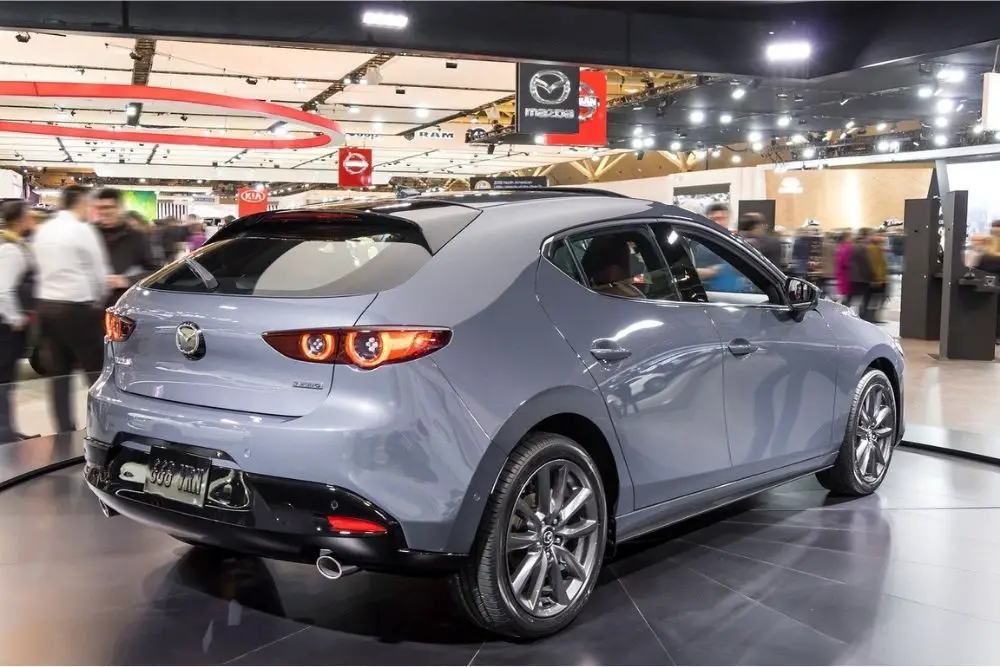 Is Mazda3 a reliable car to buy? Let's compare the list of the vehicle's models