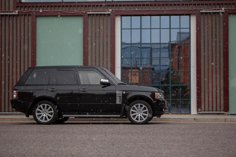 How Long Do Range Rovers Last? [Get Reliable Answers]