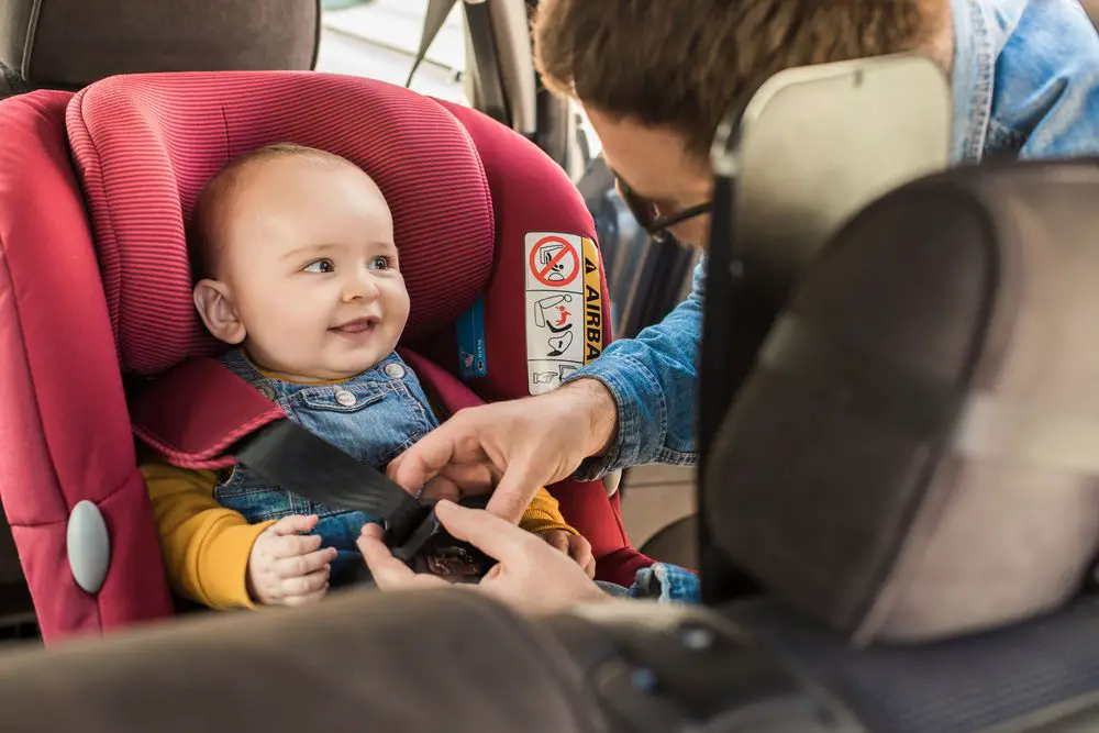 Colorado Car Seat Laws & Requirements [2023 Updated]