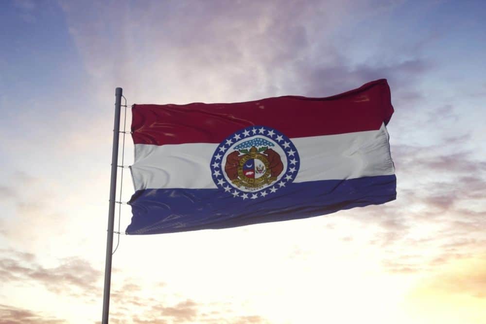 Missouri Car Seat Laws & Requirements [2024 Updated]