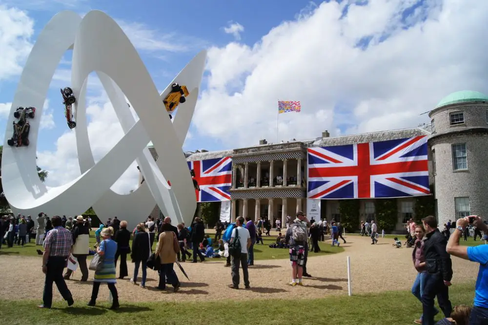 Where does the Goodwood Festival of speed take place? Read my guide to know